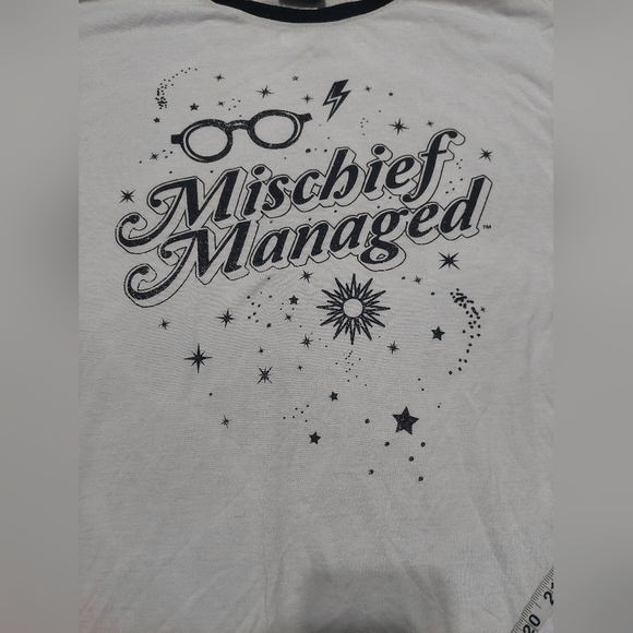 Never worn Harry Potter junior's tee Size XL - Picture 3 of 6